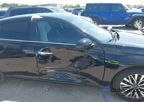 2023 Nissan Altima Sv Fwd from USA, damaged, VIN 1N4BL4DV2PN319349